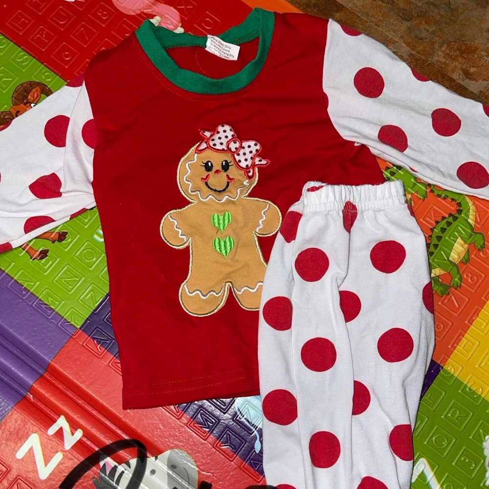 xxxs infant Christmas pj’s